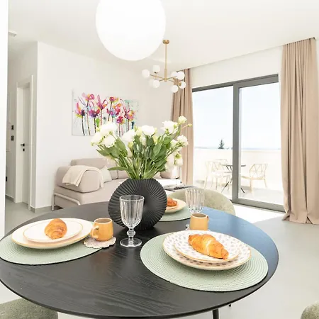 Bura&jugo アパート プラット