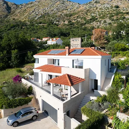 アパート Bura&jugo プラット